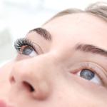 Curvatura De Cílios - Tudo O Que Você Deve Saber E Como Escolher Um Que Combine Com O Seu Tipo de Olho